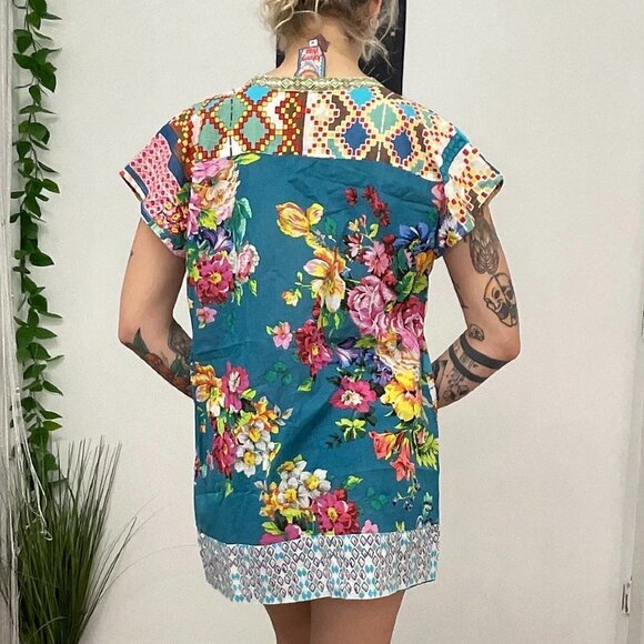 Johnny Was Batwing Sleeve Floral Mini Dress Size M Multicolor - Picture 6 of 6